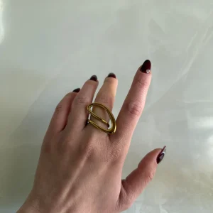 Celora Ring