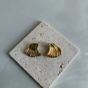 Aurelia Wave Earrings