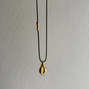 Ameline Gold Pendant