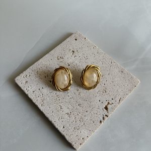 Lunara Cream Earrings