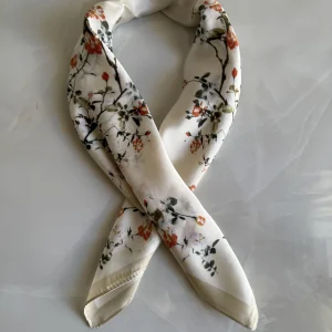 Vintage Garden Scarf