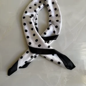 Parisian Noir Scarf