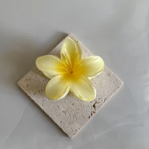 Blossom Yellow Clip