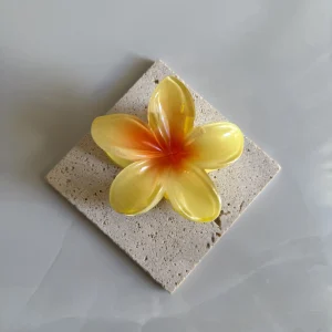 Blossom Orange Clip