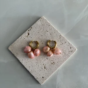 Coral Kiss Pink