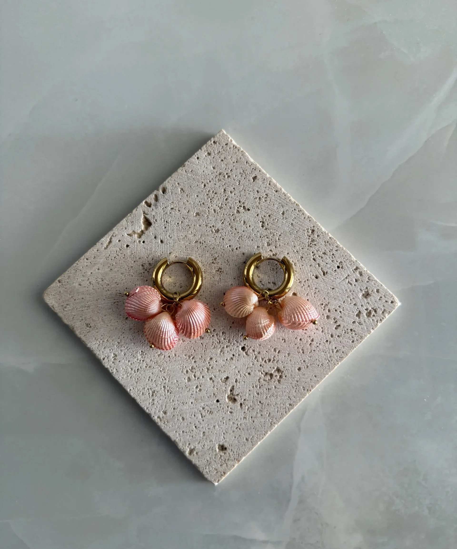 Coral Kiss Pink