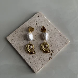 Santorini Pearls