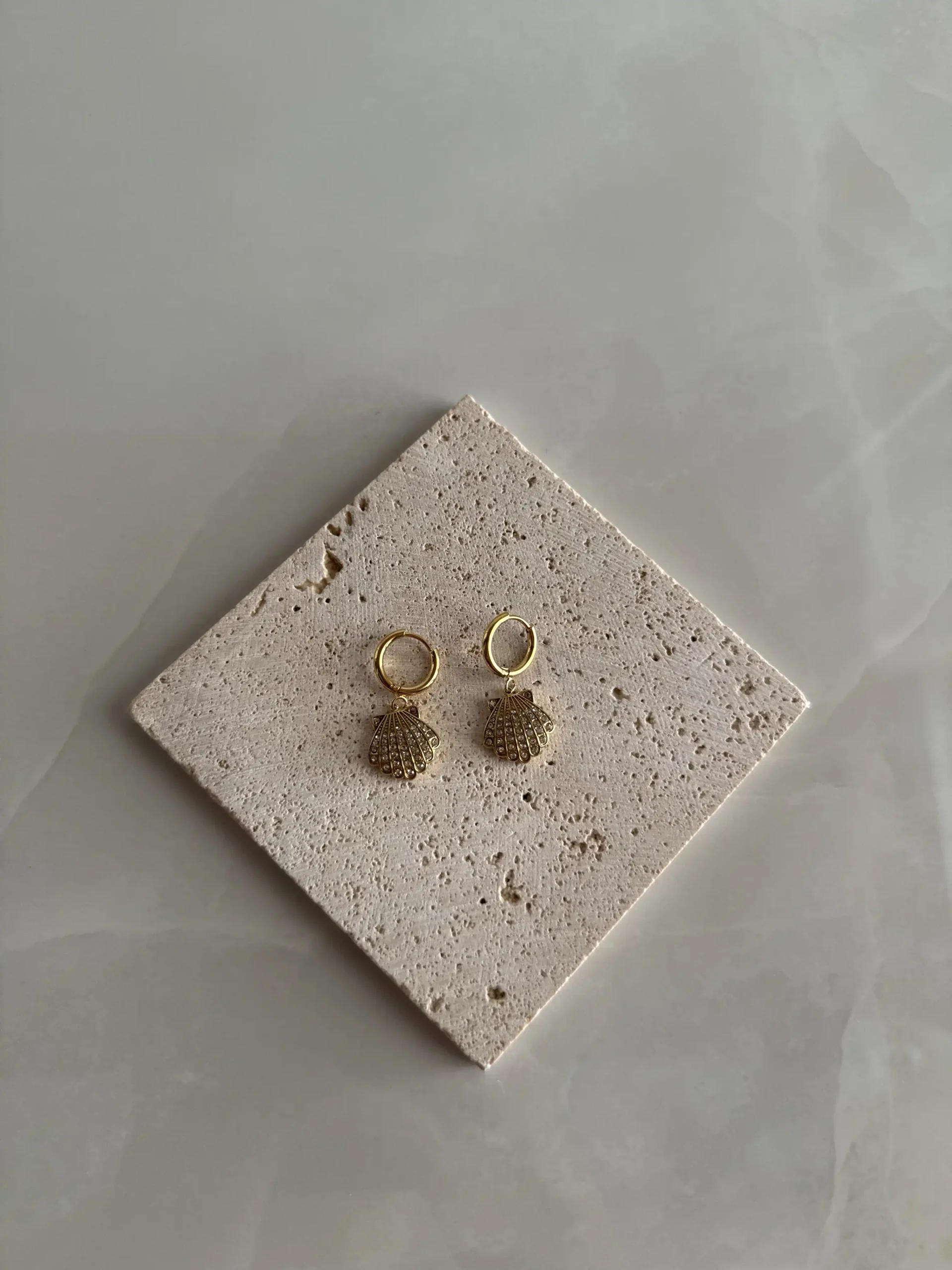 Coralia Hoops