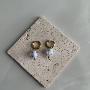 Azzure Soleil Pink Earrings